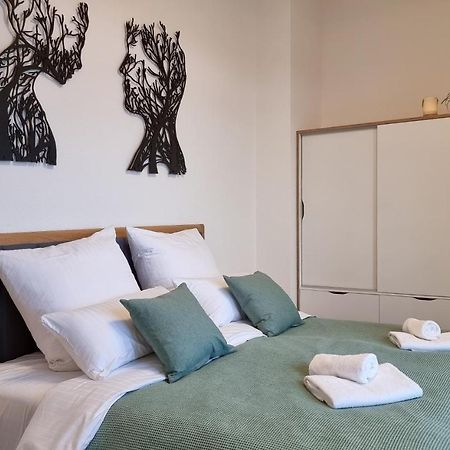Wiluka Penthouse Mit Grosser Dachterasse Nachhaltig Eingerichtet Netflix ลิมบวร์ก อัน แดร์ ลาน ภายนอก รูปภาพ