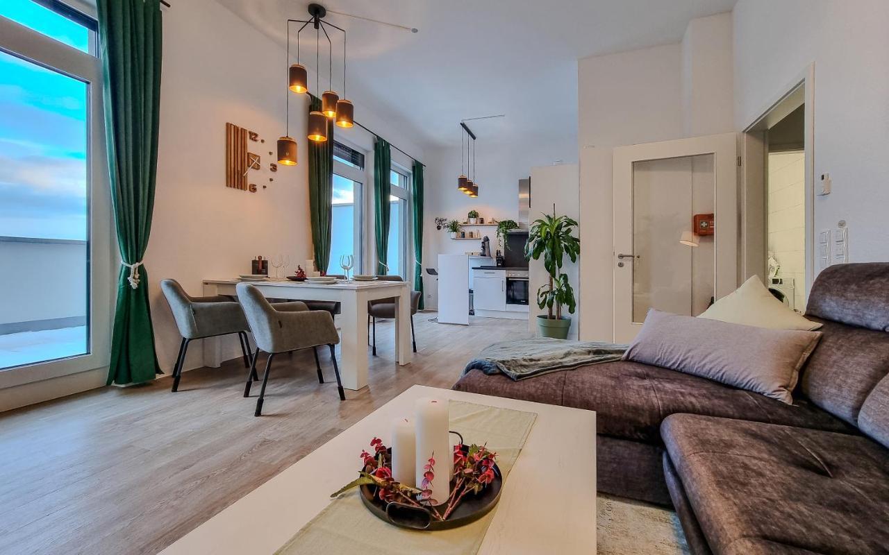 Wiluka Penthouse Mit Grosser Dachterasse Nachhaltig Eingerichtet Netflix ลิมบวร์ก อัน แดร์ ลาน ภายนอก รูปภาพ